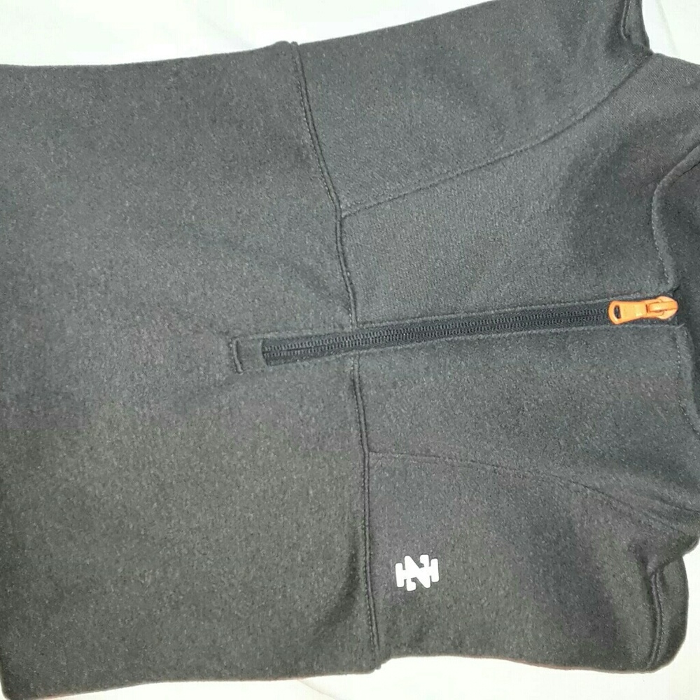 Izod Men's Quarter-Zip Long Sleeve Pullover